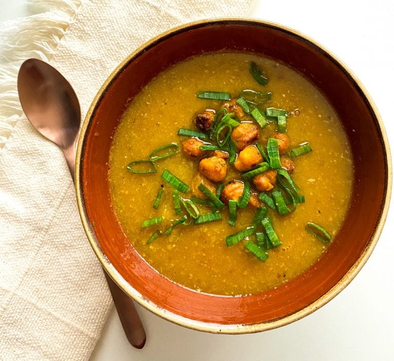 SOPA COM GRÃO DE BICO CROCANTE